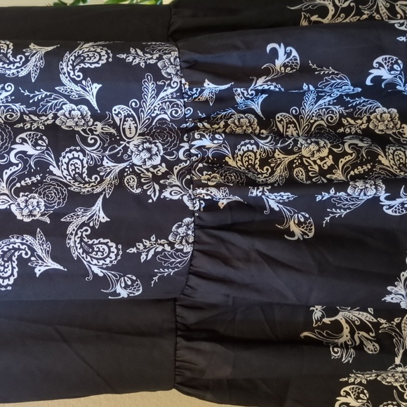 NWT Black and White Maxi Dres - Picture 9 of 9